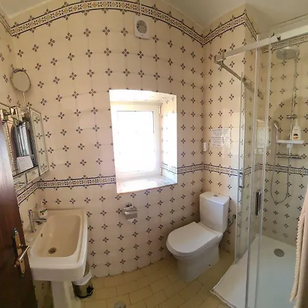 Casa Margaridas Pensión Caldas Da Rainha